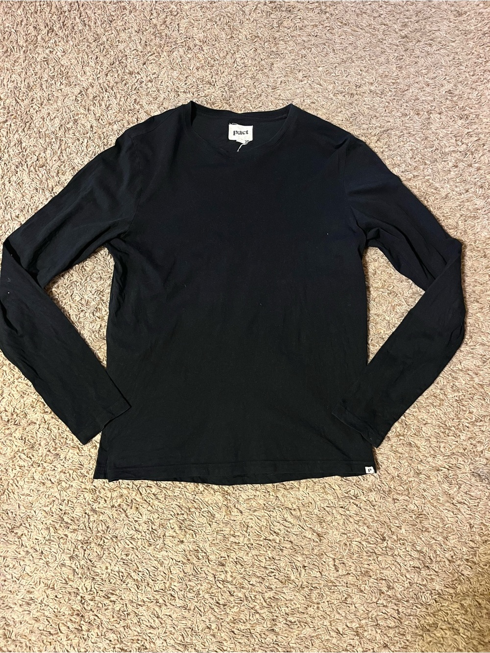 Pact Women’s Black Long-Sleeve Crewneck Shirt
